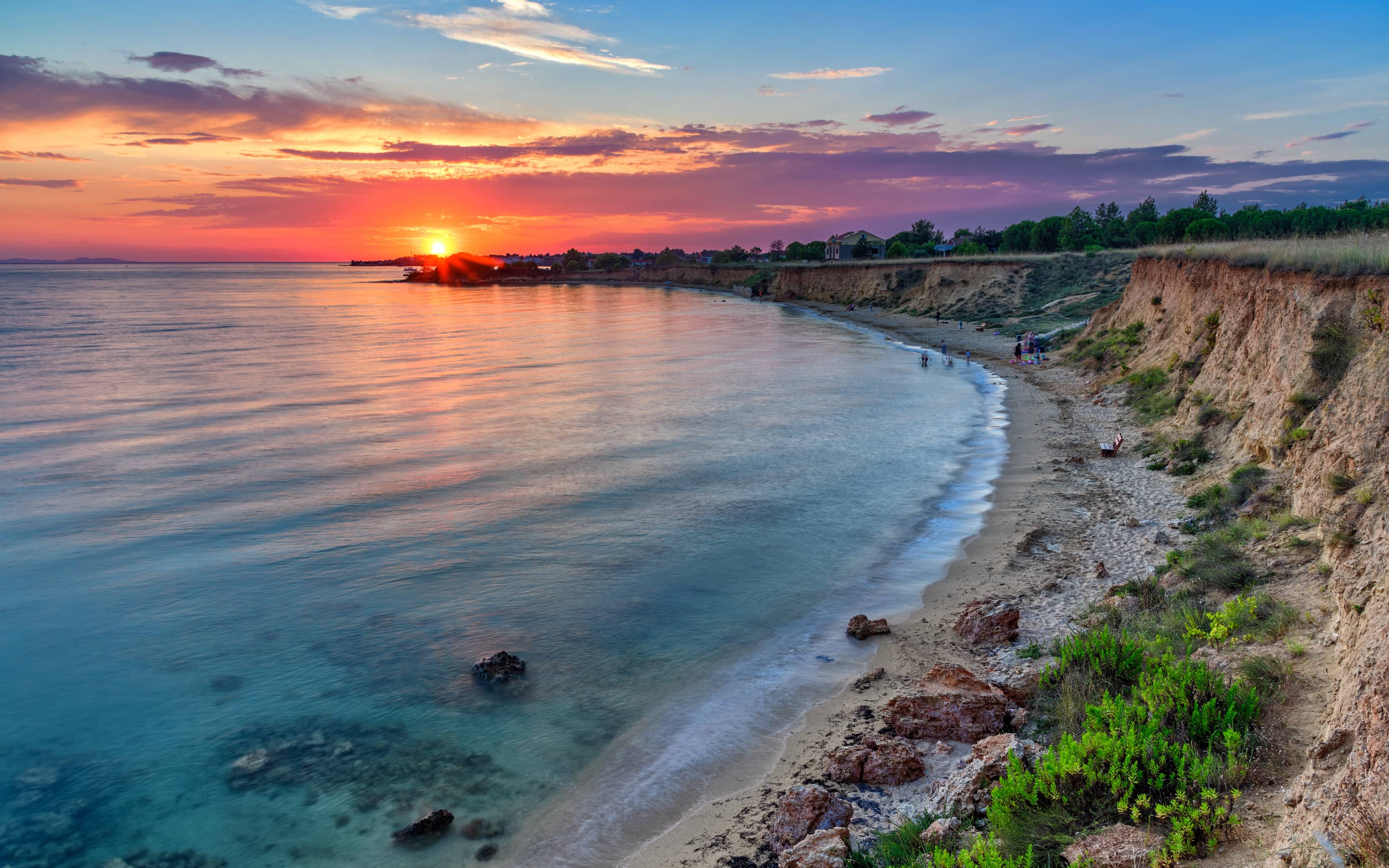 Strand Bilotinjak, Zaton